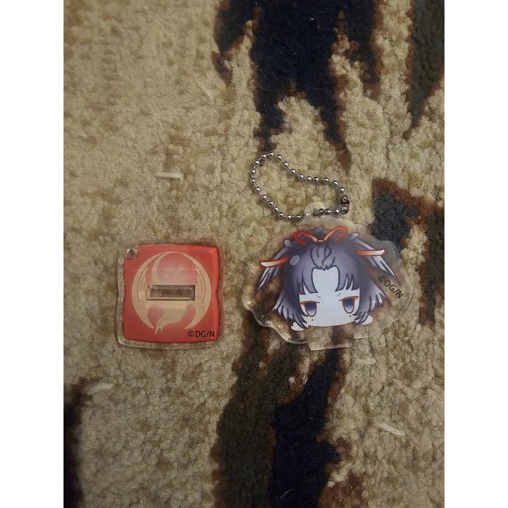 Kogarasumaru Touken Ranbu Anime Chibi Gray Hair Acrylic Keychain Ball Chain